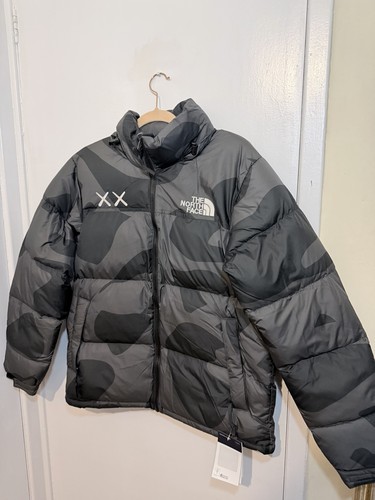 The north face kaws retro - north,