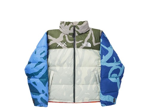 Kaws the north face - face, retro